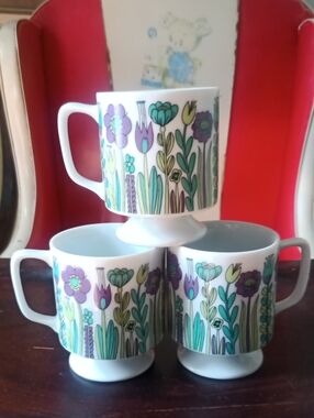 Vintage Teal, Green & Purple Floral Pedestal Mugs - Set of 3
